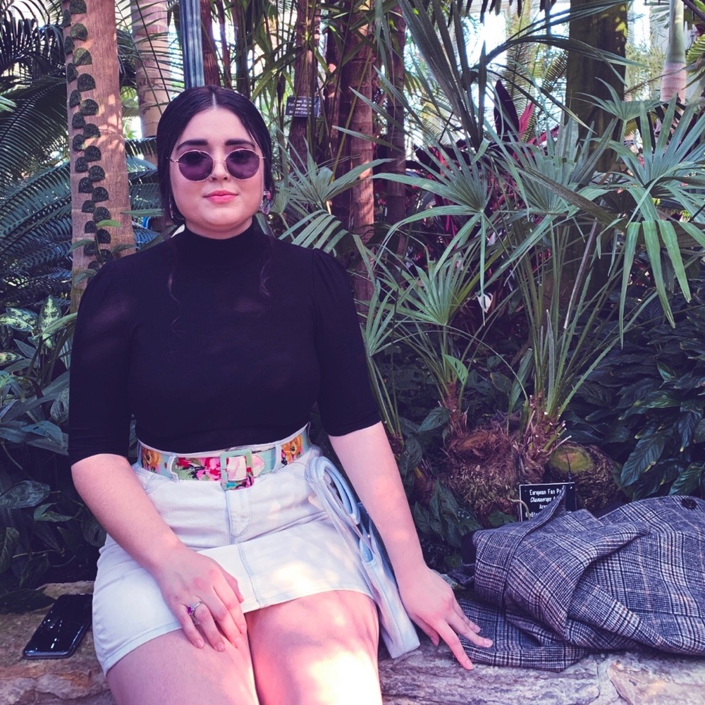 Meet your Posher, Nicole
